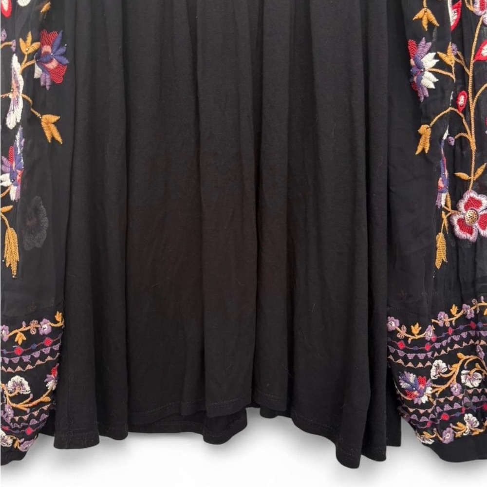 Anthropologie Akemi + Kin Louise Blouse Peasant Embroidered Black Medium Boho - Picture 3 of 6